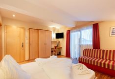 Lain-lain 3 Hotel Room in Langenfeld