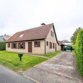 Primary image 1 Villa in St-idesbald Near Sea Beach, Villa Arrondissement Brugge