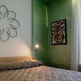 Room 1 Royal Suite Sarzana, Framura Hotels
