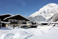 Others Comfortable Holiday Home With Garden in Leogang