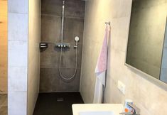 Others 3 Comfortable Holiday Home With Garden in Leogang