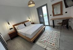 Lain-lain 4 Filia Skyros Suites