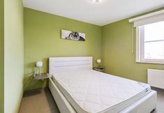 Others 5 Nice Duplex Located in the Market Square