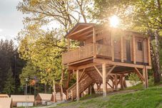 Khác Beautiful Tree House in the Gailtal Valley