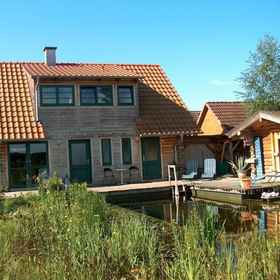 Primary image1克魯施現代度假屋,Stavenhagen Marktplatz飯店