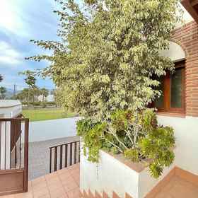 Primary image 1 Sunlit Villa Near Golf, Zafarraya Villas