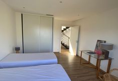 Others 7 Beautiful Villa With Pool and sea View