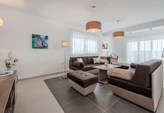 Others 2 Comfort Villa With Swimming Pool and Terrace