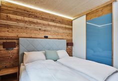 Others 3 Spacious Apartment With Sauna