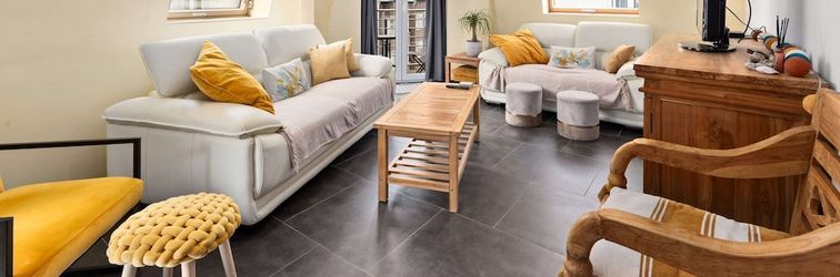 Others Beautiful Duplex Near Shopping Street