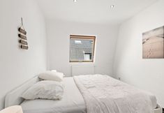 Others 4 Beautiful Duplex Near Shopping Street