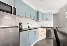 Others 6 Beautiful Duplex Near Shopping Street