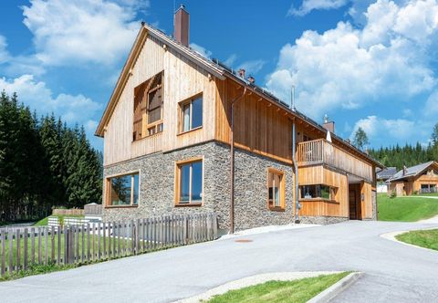 Others Appealing Chalet in Wolting With Sauna