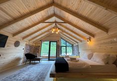 Lainnya 4 Waterside Bungalov