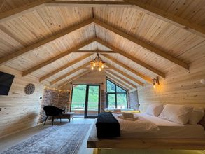 Lainnya 4 Waterside Bungalov