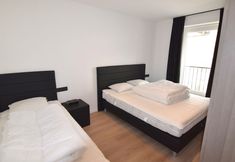 Others 2 Dokside 2 Bedrooms on Floor 3