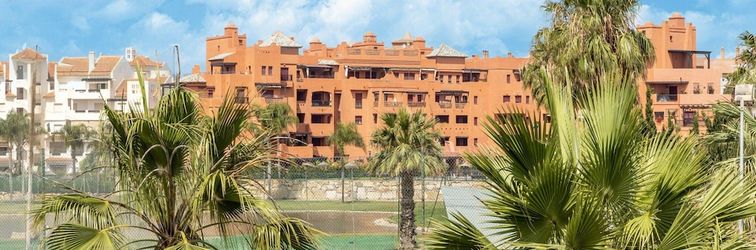 Others Spacious Apartment With 2 Terraces