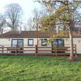 Primary image1Bungalow in Virton Near Vallee de Rabais Lake，Arrondissement de Neufchâteau飯店