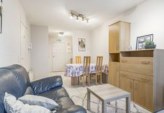 Others 5 Appealing Apartment With Terrace