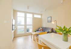 기타 5 ShortStayPoland Żelazna B162