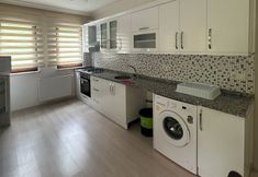 Lain-lain 3 Uçan Pansiyon