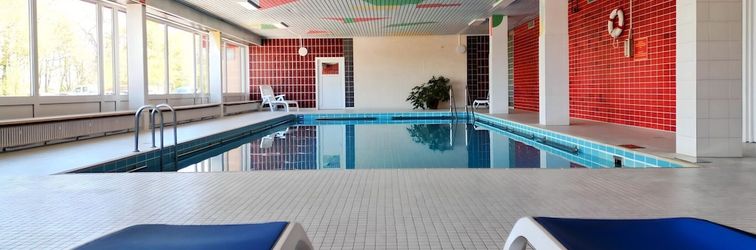 기타 Sunny Apartment With Pool