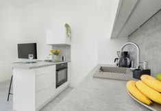 Khác 7 Comfortable Studio Apartments by Renters