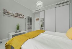 Others 3 Luxury Apartment by Renters Prestige