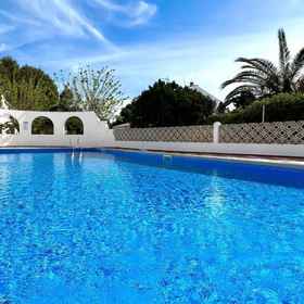 Primary image 1 อพาร์ทเม้นท์ Chic Menorca ใกล้ชายหาด, โรงแรม & ที่พัก Estellencs