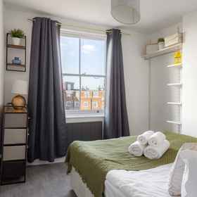 Room 1 ห้องพักแบบเพนท์เฮาส์ 1 ห้องนอนที่ Notting Hill, โรงแรม & ที่พัก International Society of Ultrasound in Obstetrics and Gynecology (ISUOG)