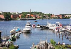 Others 3 Holiday Apartment Age