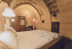 Others 3 La maison de Sisik