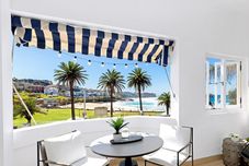 Khác Absolute Seafront Bronte