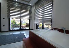 Lain-lain 3 Villa Serenity