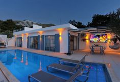 기타 5 Villa Oregano