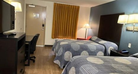 Others 2 Hilltop Inn