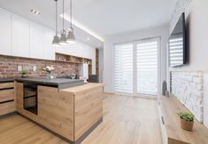 Others 5 Studio Tauron Arena Kraków by Renters