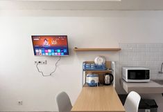 Khác 7 Well Designed Studio (No Kitchen) At Bandaraya - Tallasa City Makassar Apartment