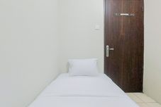Others Modern Look 2Br At Serpong Greenview Apartment