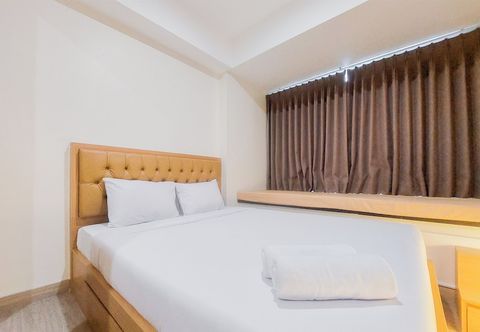 Lainnya Homey And Cozy Living Studio At Collins Boulevard Apartment