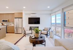 Khác 3 Luxe Seaside Vacation Rental: Walk Downtown!