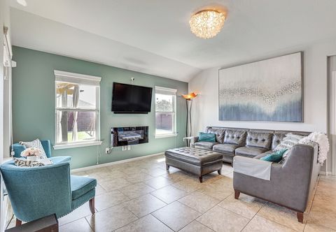 其他 Chic & Relaxing Katy Escape w/ Community Pool!