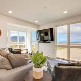 Interior1海邊度假租賃：步行可至海灘和市中心，Historic Turnaround飯店