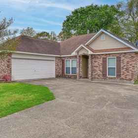 Primary image 1 Baton Rouge Retreat w/ Patio, Grill & Fire Pit!, Briggs Equipment Hotels