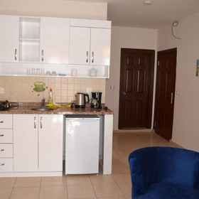 Private kitchen 1 SAFARİ SUİT APART HOTEL, Taşağıl Bucağı Hotels