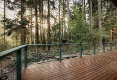 Others 4 60gs - Pets Ok - Soaker Tub - Deck 2 Bedroom Cabin by RedAwning