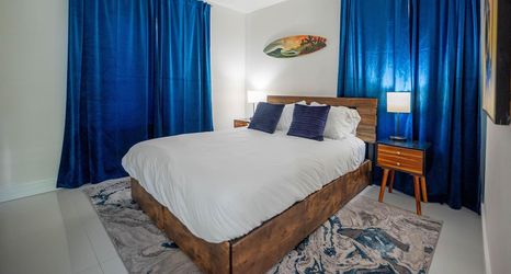 Others 2 Uhost AI 1BR Sleek Modern Retreat