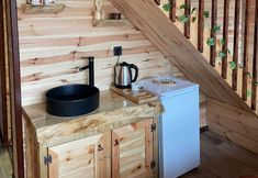 기타 6 Ar Mavor Bungalov