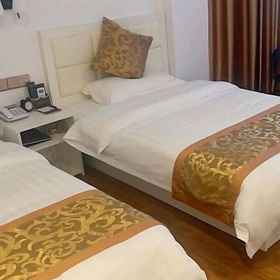 Room1Moshang Huakai Liyi Hotel (Wuhu Limin Middle Road Branch),南陵县飯店