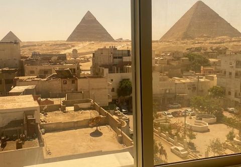 Others Middle East Pyramids View